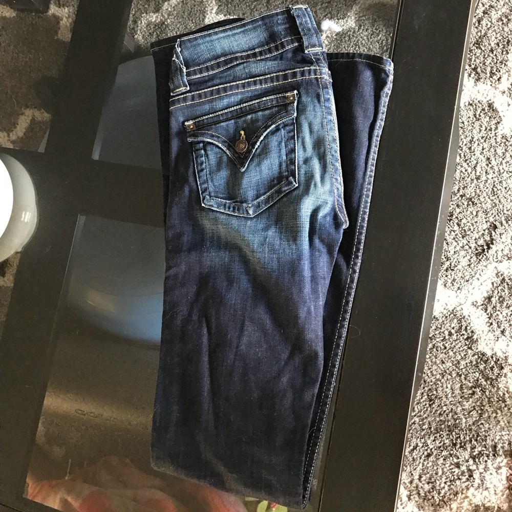HUDSON supermodel signature size 26